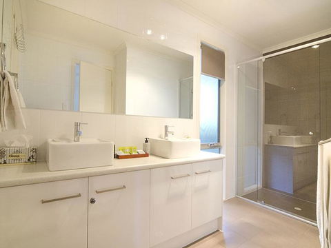 Seagrass Villas Normanville - Your Accommodation 12