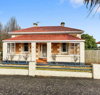 Olive's Cottage - Your Accommodation