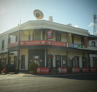 Commercial Hotel Morgan - Your Accommodation