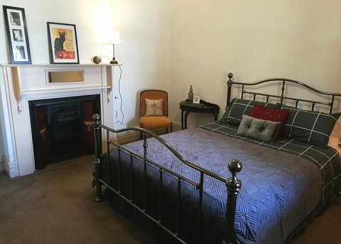 Hilda Anna's - Your Accommodation 24