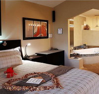 Romantic Getaways at Riverview Rise Retreats - Your Accommodation