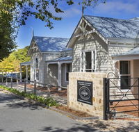 Grandview Homes Accommodation - The Adelaide - Your Accommodation