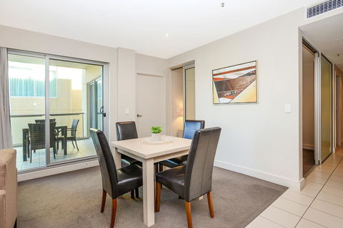 Pier Luxury Apartments - Your Accommodation 23
