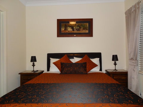 Hahndorf Oak Tree Cottages - Your Accommodation 4