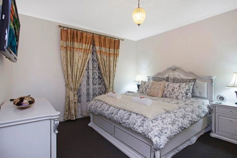 Hahndorf House B&B - Your Accommodation 3