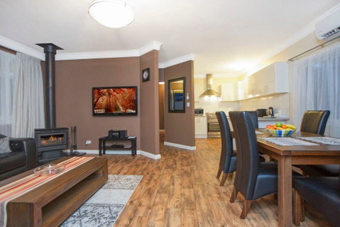 Hahndorf House B&B - Your Accommodation 27