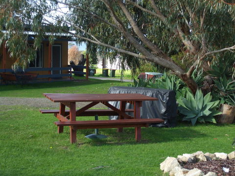 Casuarina Coastal Units - Your Accommodation 17