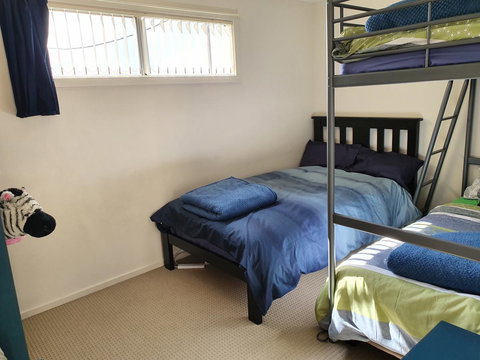 Explore Adelaide, Gawler, The Barossa And Clare Valleys All-in-one - Your Accommodation 5