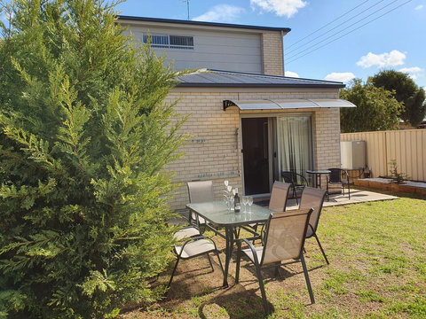 Explore Adelaide, Gawler, The Barossa And Clare Valleys All-in-one - Your Accommodation 13