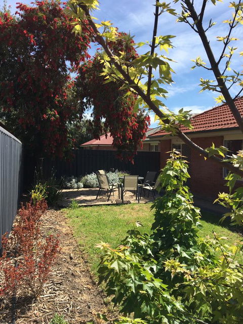 Windsor Gardens Home - Your Accommodation 12