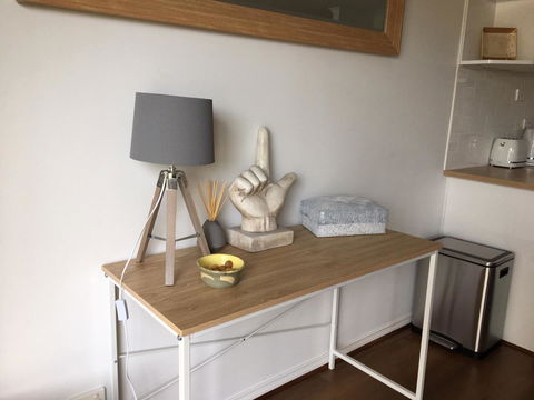 Windsor Gardens Home - Your Accommodation 10