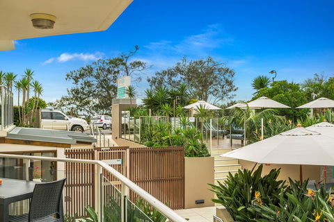 Bayview Beachfront Apartments, In Town Right On The Beach - Your Accommodation 13