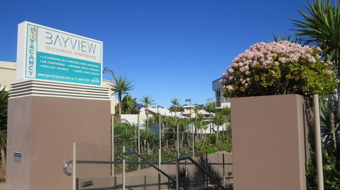 Bayview Beachfront Apartments, In Town Right On The Beach - Your Accommodation 16