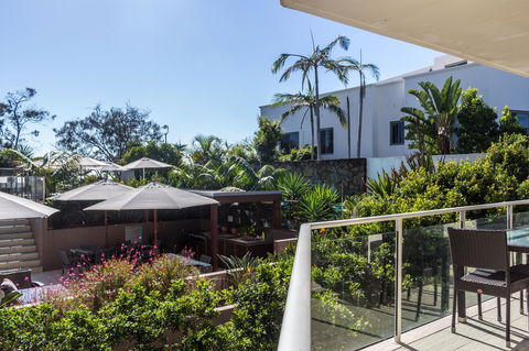 Bayview Beachfront Apartments, In Town Right On The Beach - Your Accommodation 44