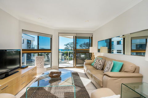 Bayview Beachfront Apartments, In Town Right On The Beach - Your Accommodation 38