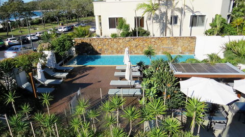 Bayview Beachfront Apartments, In Town Right On The Beach - Your Accommodation 20