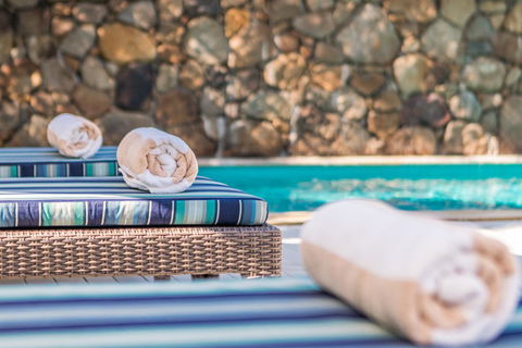 Bayview Beachfront Apartments, In Town Right On The Beach - Your Accommodation 5