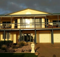 Beachside Escape on The Esplanade - Your Accommodation