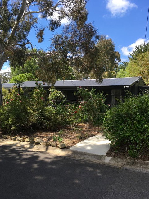 Hilltop Too - Your Accommodation 0