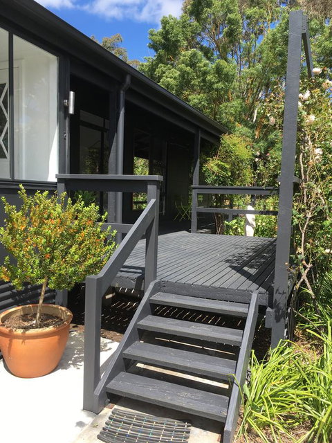 Hilltop Too - Your Accommodation 1