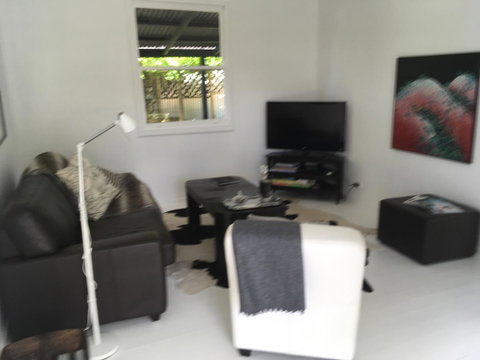 Hilltop Too - Your Accommodation 3