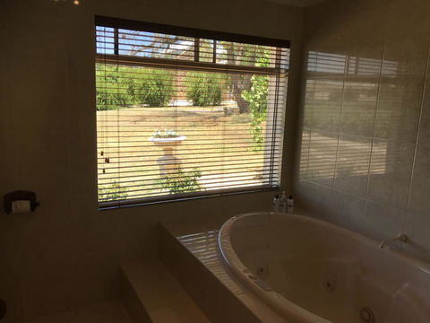 Barossa Shiraz Estate - Your Accommodation 32
