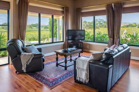Barossa Shiraz Estate - Your Accommodation 14