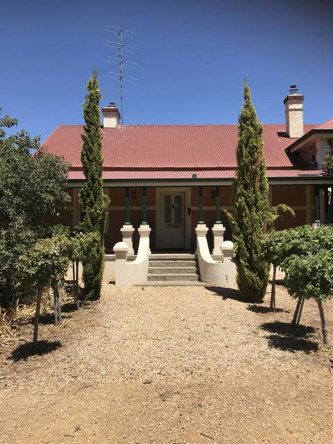 Barossa Shiraz Estate - Your Accommodation 4