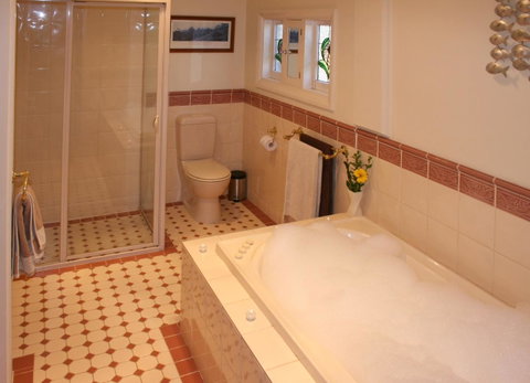 Oats Cottage - Your Accommodation 2