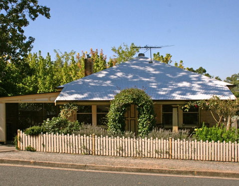 Oats Cottage - Your Accommodation 11
