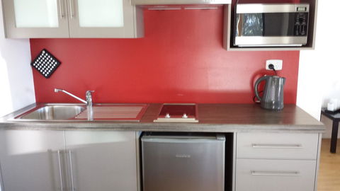 Boat Haven Studios - Your Accommodation 11