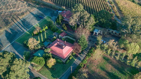 Vineyard Cottage BnB - Your Accommodation 1