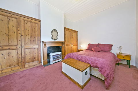Vineyard Cottage BnB - Your Accommodation 7