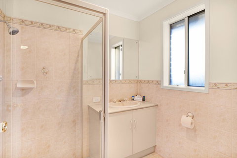 Adelaide Road Motor Lodge - Your Accommodation 1