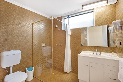 Adelaide Road Motor Lodge - Your Accommodation 30