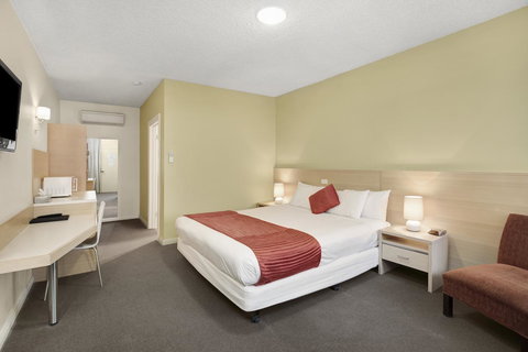 Adelaide Road Motor Lodge - Your Accommodation 10