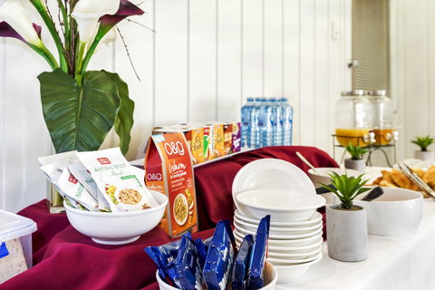 Adelaide Road Motor Lodge - Your Accommodation 7