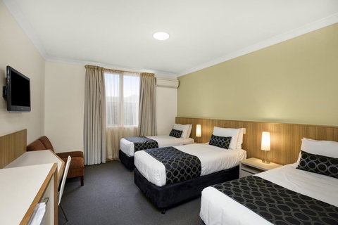 Adelaide Road Motor Lodge - Your Accommodation 12
