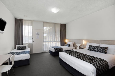 Adelaide Road Motor Lodge - Your Accommodation 22