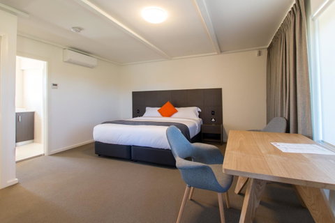 Mick O\'Sheas - Your Accommodation 29