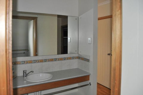 Rest A Shore Coffin Bay - Your Accommodation 8