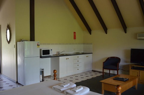 Hahndorf Motel - Your Accommodation 17
