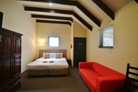 Hahndorf Motel - Your Accommodation 0