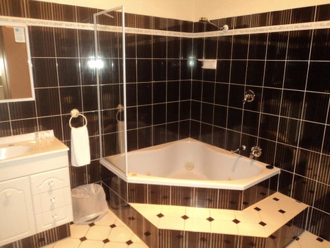 Hahndorf Motel - Your Accommodation 5
