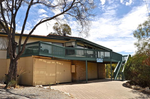 Dolphinview - Your Accommodation 1