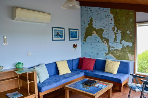 Dolphinview - Your Accommodation 4