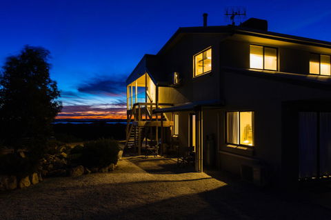 Southern Ocean Lookout - Your Accommodation 2