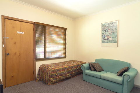 Second Valley Motel - Your Accommodation 12