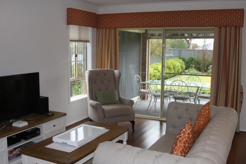C And C Tanunda - Your Accommodation 9