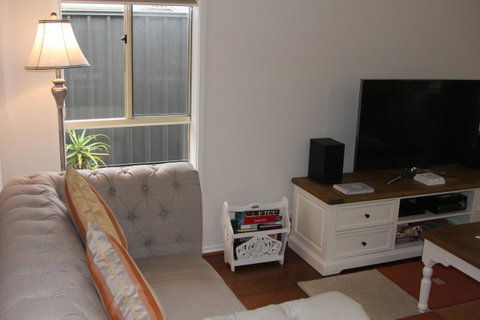 C And C Tanunda - Your Accommodation 5